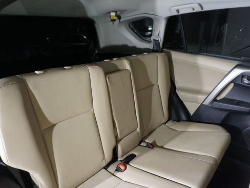 Used 2013 Toyota RAV4 Limited AWD/4WD image 18