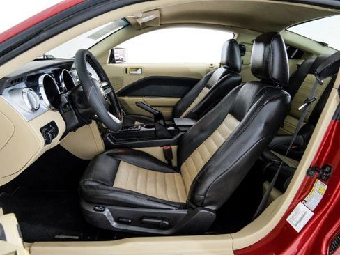 Used 2008 Ford Mustang GT RWD image 26