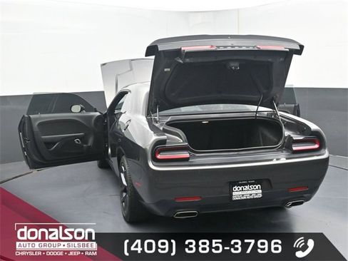 Used 2019 Dodge Challenger SXT w/ Blacktop Package image 23