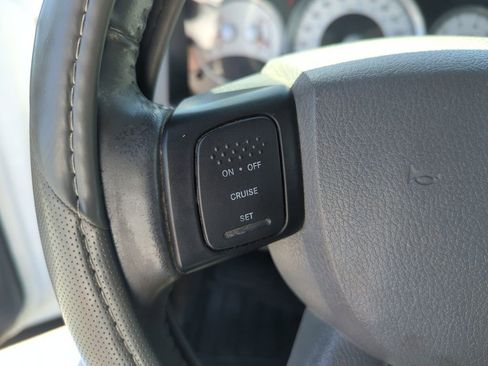 Used 2005 Dodge Dakota Laramie AWD/4WD image 22