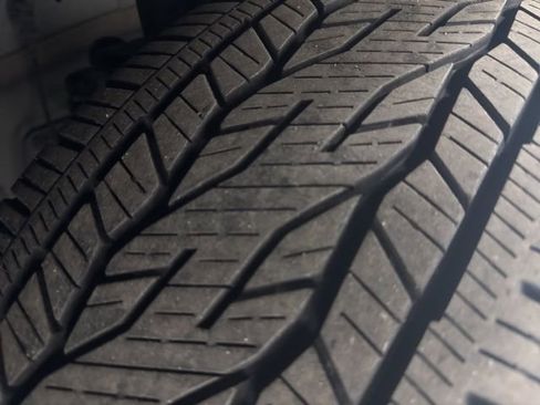 Used 2026 GMC Acadia Elevation w/ Elevation Premium Package image 37