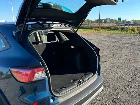 Used 2020 Ford Escape S image 12