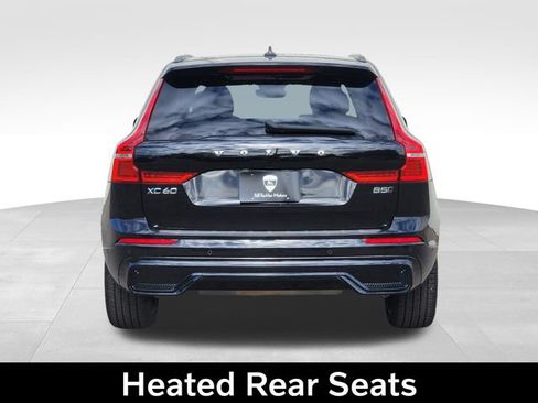Certified 2024 Volvo XC60 B5 Ultimate w/ Protection Package Premier AWD/4WD image 8