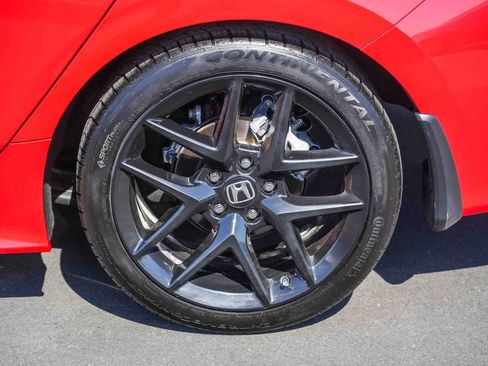 Used 2023 Honda Civic Sport image 11