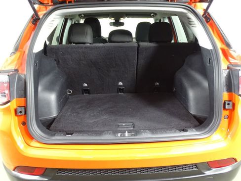 Used 2018 Jeep Compass Sport w/ Mopar Graphics Package image 13