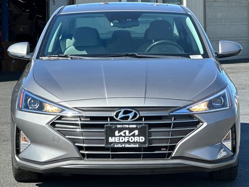 Used 2020 Hyundai Elantra Value Edition FWD image 10