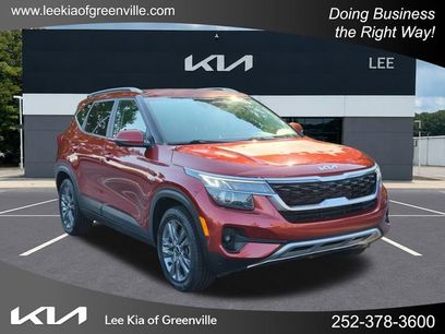 Used 2023 Kia Seltos S w/ Navigation Package