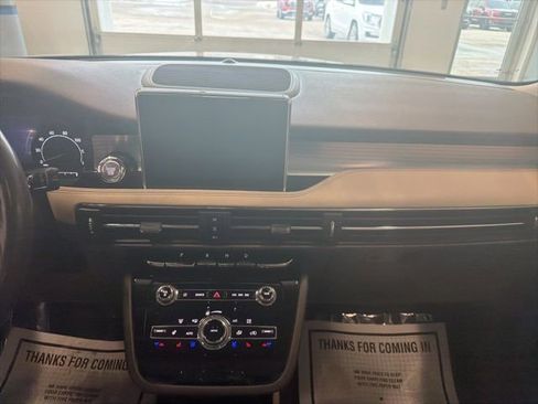 Used 2020 Lincoln Corsair AWD w/ Premium Package image 24