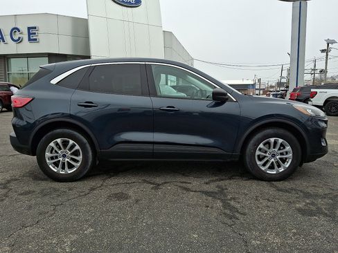 Certified 2022 Ford Escape SE image 7