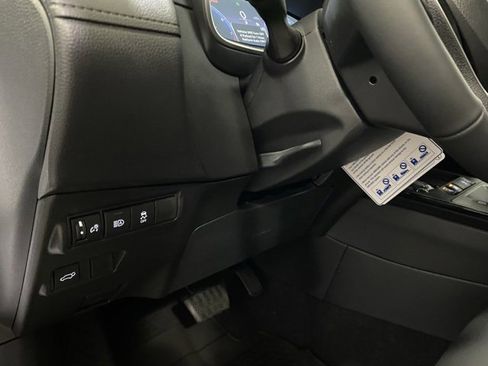 New 2026 Toyota Corolla Cross XLE w/ Convenience Package image 15