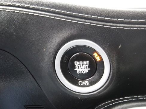 Used 2022 Dodge Challenger R/T Scat Pack w/ Shaker Package image 30