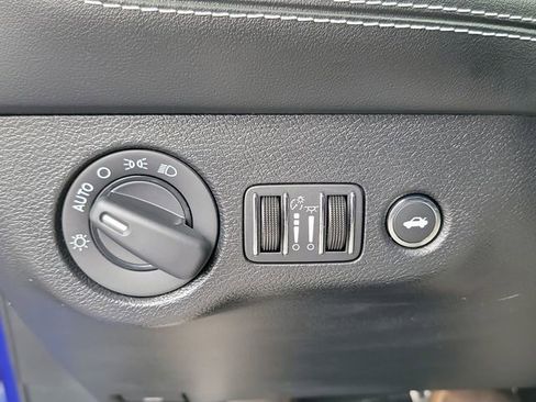 Used 2021 Dodge Challenger SRT Hellcat w/ Plus Package image 18