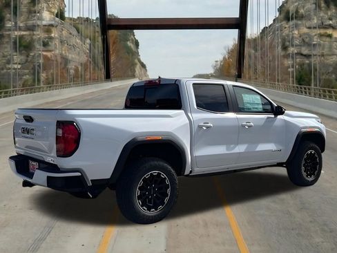 New 2026 GMC Canyon AT4 AWD/4WD image 11