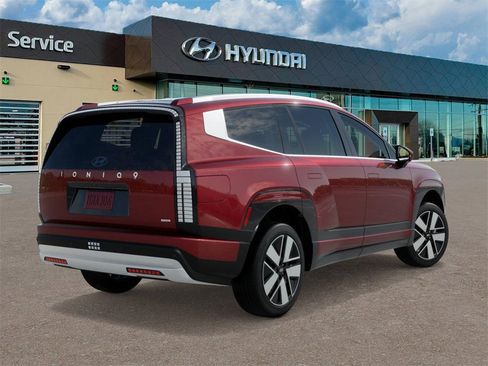 New 2026 Hyundai Ioniq 9 SEL image 4