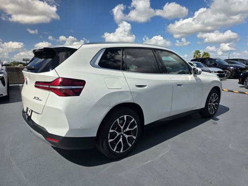 New 2026 BMW X3 xDrive30i w/ Premium Package AWD/4WD image 2