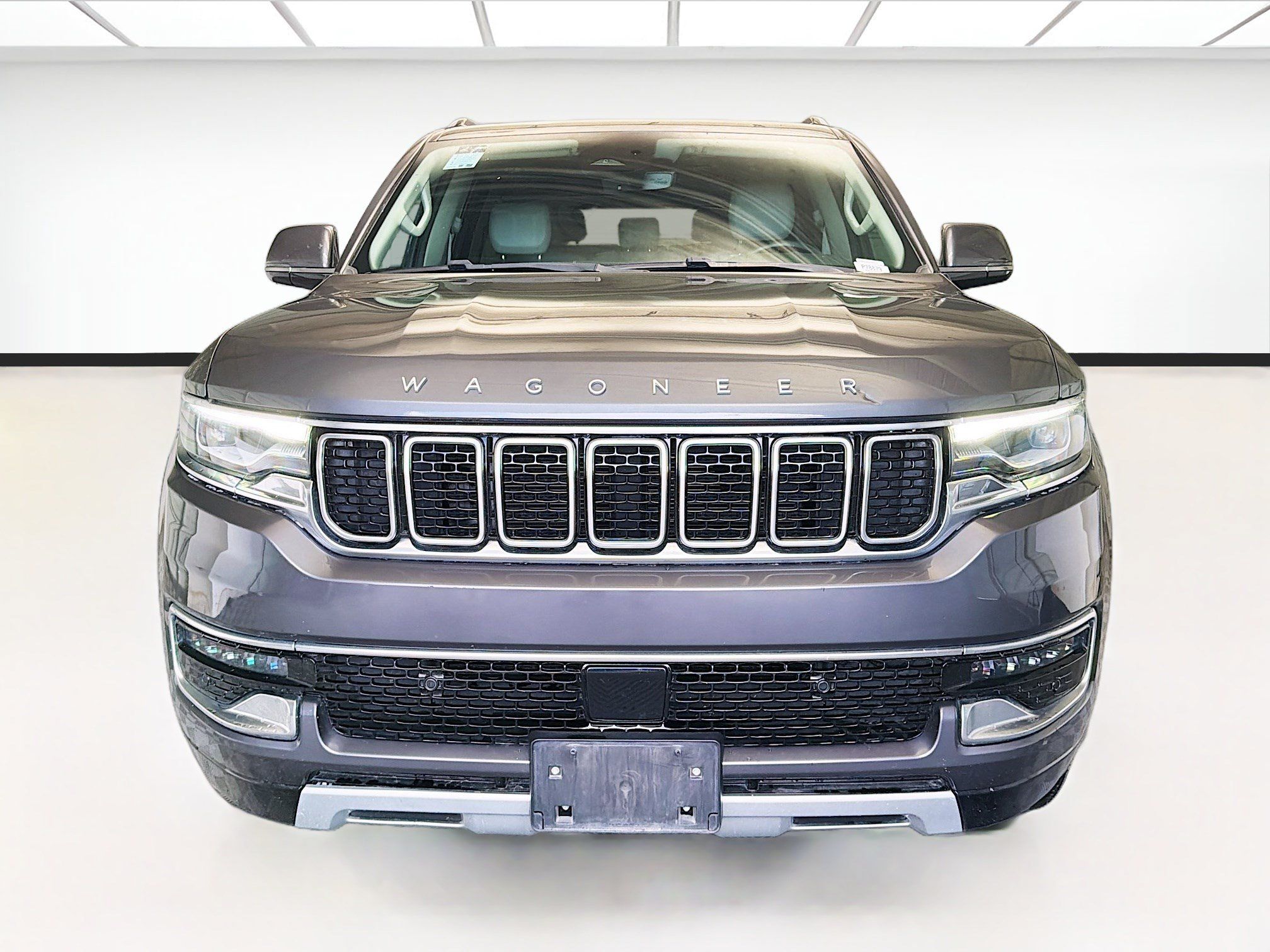 Used 2022 Jeep Wagoneer Series II AWD/4WD image 2