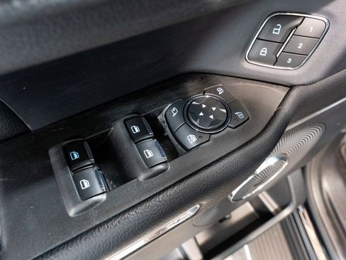 Used 2020 Ford Expedition XLT w/ Equipment Group 202A image 15