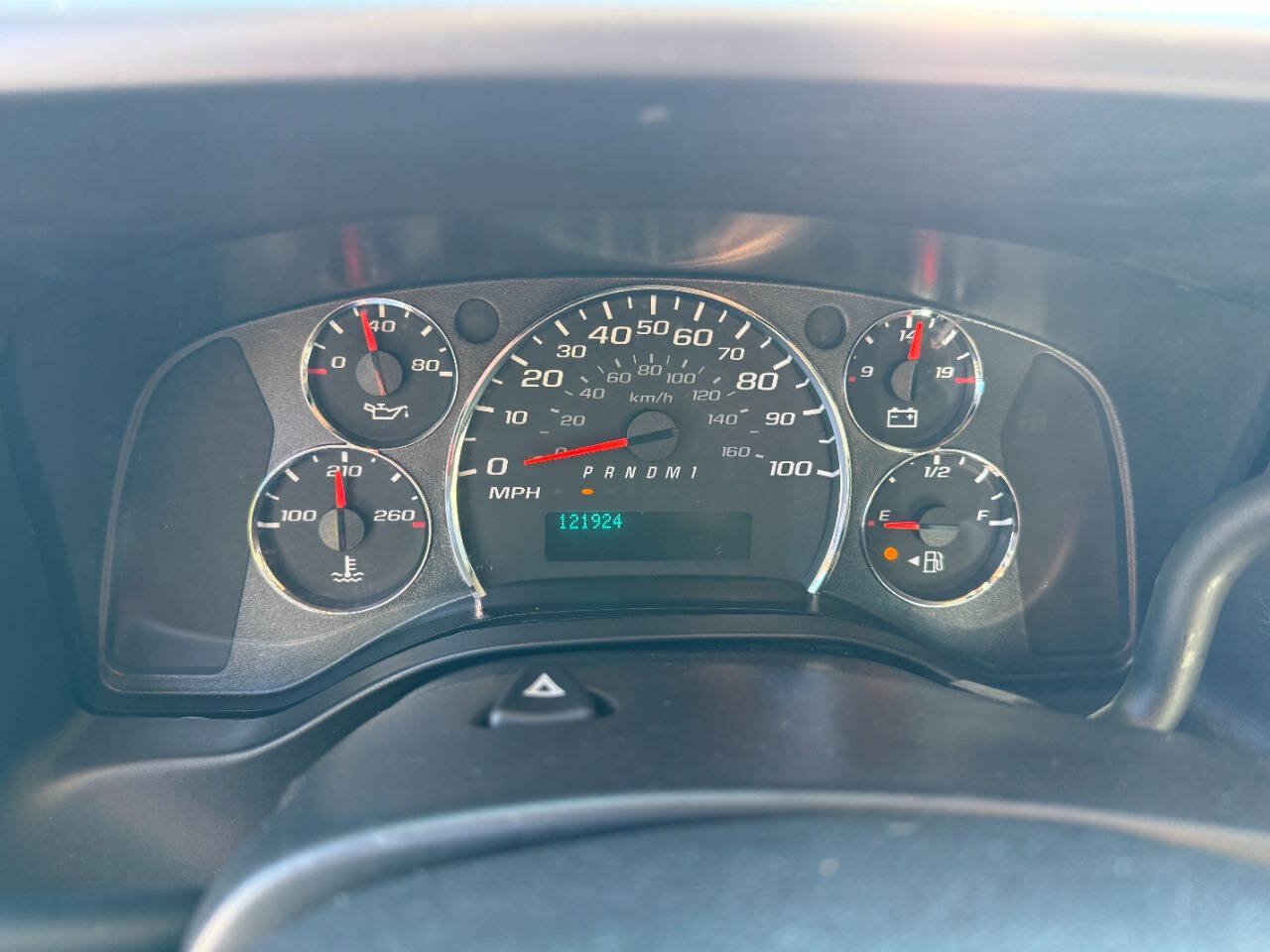Used 2013 GMC Savana 2500 RWD image 15