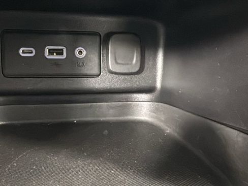 Used 2019 Chevrolet Equinox LT AWD/4WD image 27