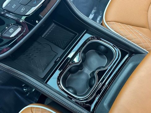 New 2026 Chrysler Pacifica Pinnacle image 27