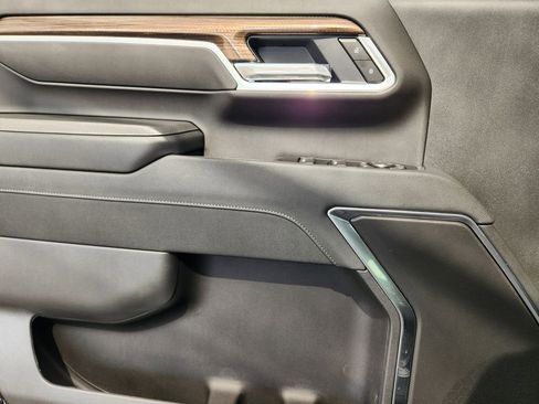 New 2026 Chevrolet Silverado 3500 LT w/ Texas Edition image 17