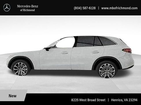 Used 2026 Mercedes-Benz GLC 300 4MATIC image 33
