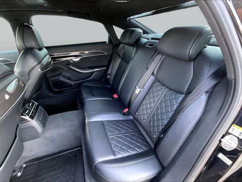 Used 2020 Audi S8 L w/ S8 Executive Package AWD/4WD image 21