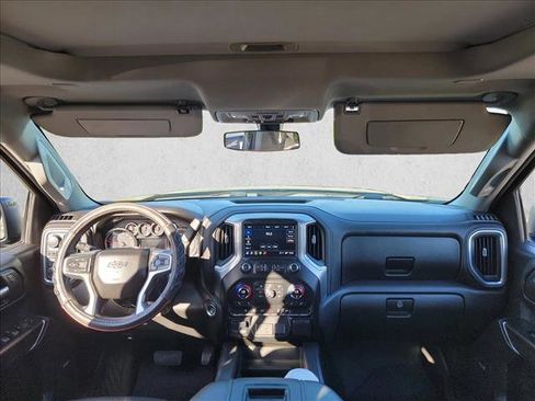 Used 2021 Chevrolet Silverado 1500 LT Trail Boss w/ Convenience Package II image 18