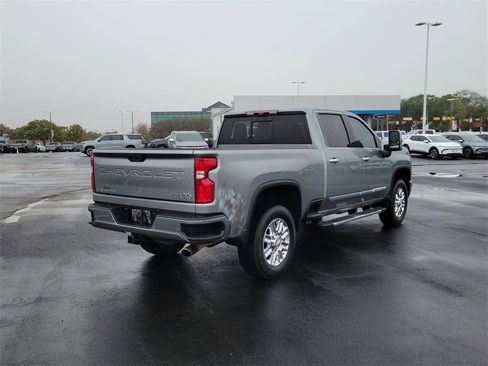 Certified 2024 Chevrolet Silverado 2500 High Country w/ Technology Package image 14
