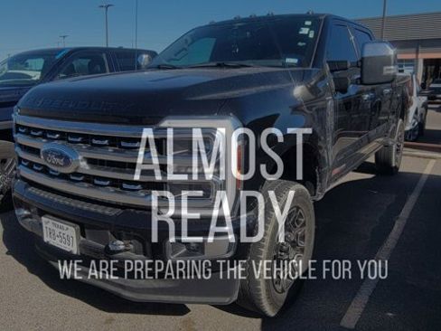 Certified 2024 Ford F250 Platinum image 2
