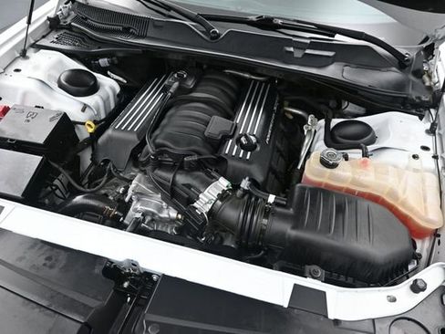 Used 2022 Dodge Challenger R/T Scat Pack RWD image 35