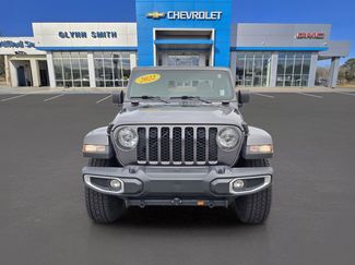 Used 2022 Jeep Gladiator Sport AWD/4WD video 2