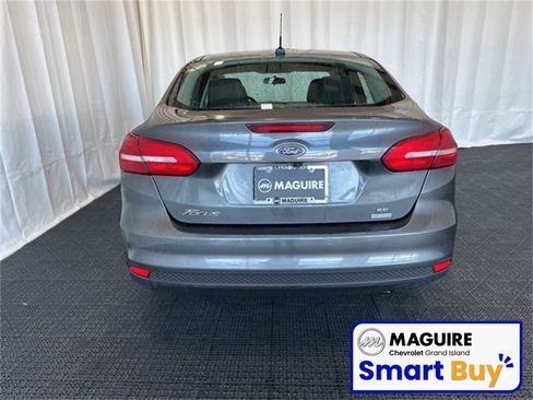 Used 2018 Ford Focus SE image 23