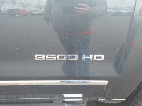 Used 2018 Chevrolet Silverado 3500 LTZ w/ Duramax Plus Package image 4