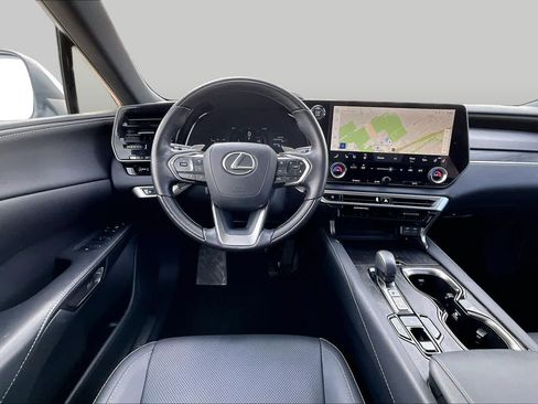 Used 2025 Lexus RX 350 Premium w/ Accessory Package (Z1) FWD image 6
