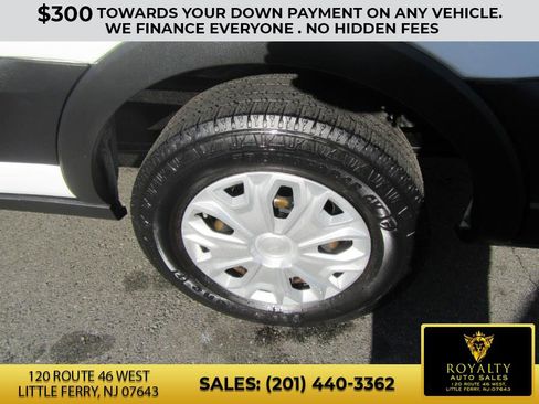 Used 2020 Ford Transit 350 XLT image 18