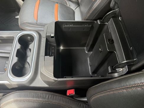 Used 2022 GMC Sierra 1500 AT4 w/ AT4 Premium Package image 37