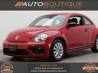 Used 2017 Volkswagen Beetle 1.8T Classic FWD video 1