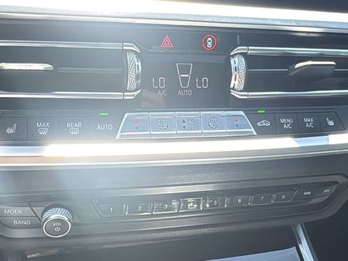 Used 2019 BMW 330i xDrive Sedan AWD/4WD image 30