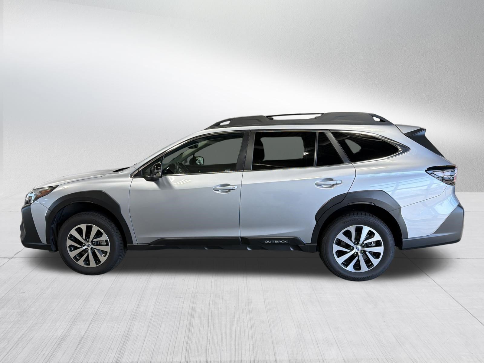 Used 2024 Subaru Outback Premium AWD/4WD image 4