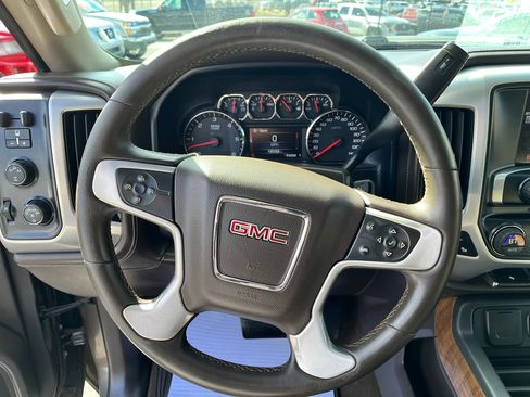 Used 2015 GMC Sierra 2500 SLT w/ Suspension Package, Off-Road image 21