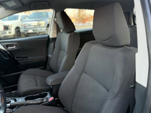 Used 2017 Toyota Corolla iM w/ Carpet Mat Package image 29