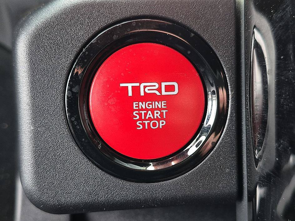Used 2025 Toyota 4Runner TRD Sport Premium RWD image 27