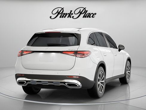 Used 2026 Mercedes-Benz GLC 300 4MATIC image 19