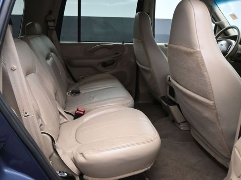 Used 2000 Ford Expedition Eddie Bauer RWD image 11