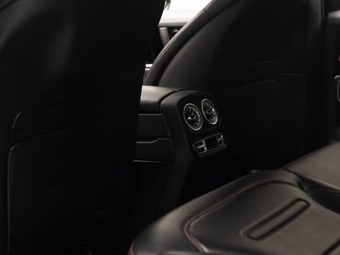 Used 2022 Mercedes-Benz G 550 image 24