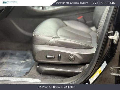 Used 2017 Buick Envision Essence FWD image 10