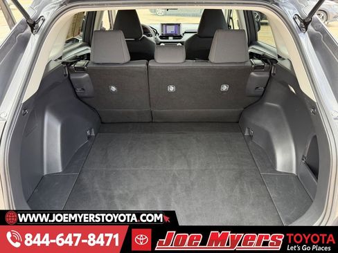 Used 2024 Toyota RAV4 LE image 28