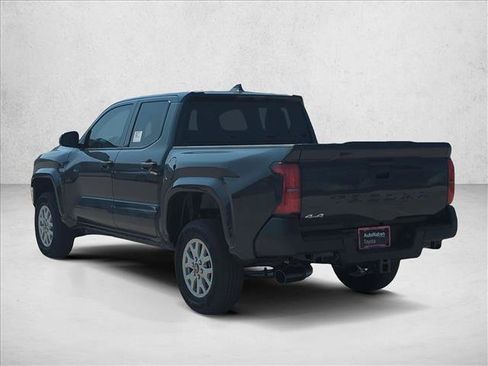 Used 2026 Toyota Tacoma SR AWD/4WD image 9