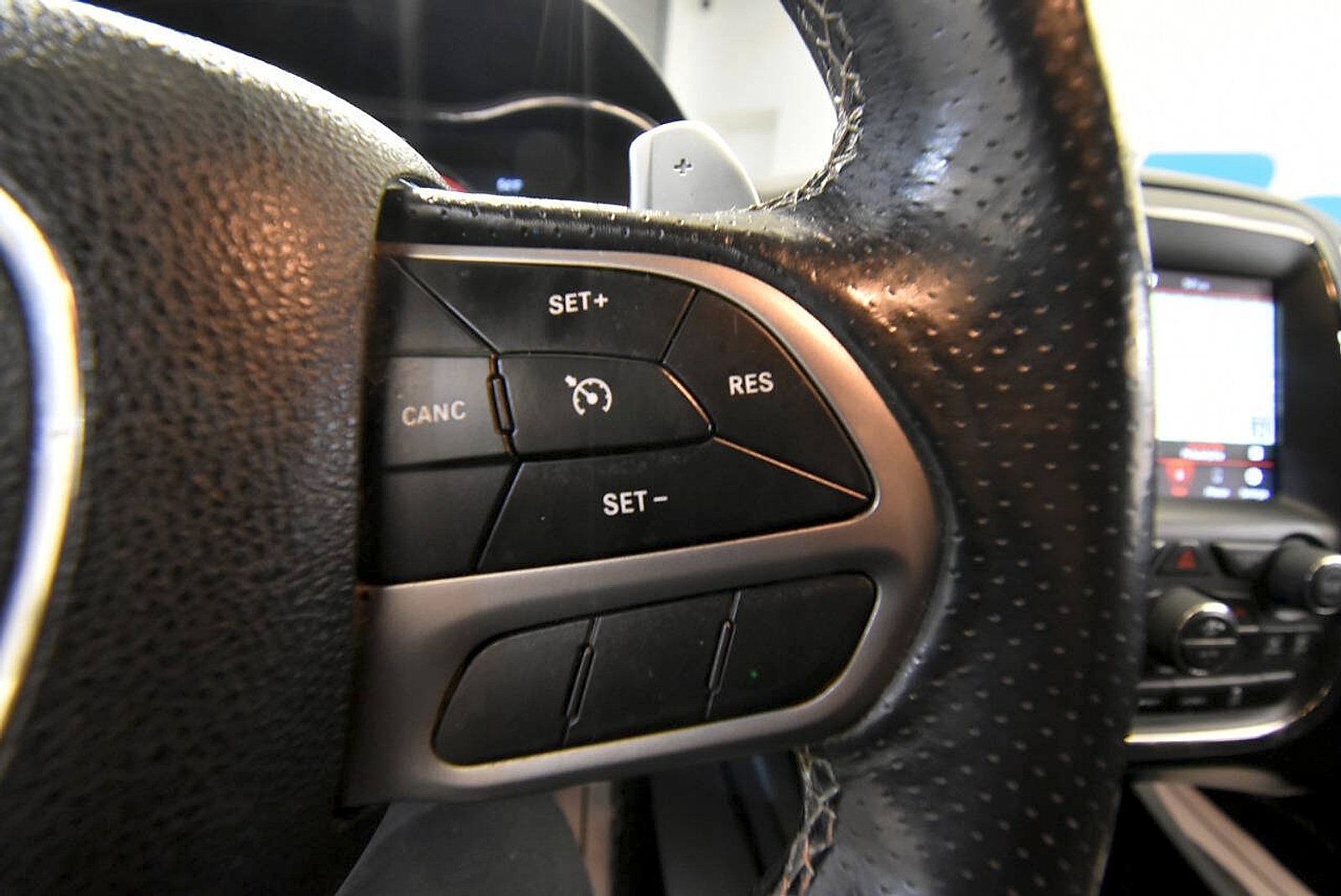 Used 2019 Dodge Durango SRT AWD/4WD image 35